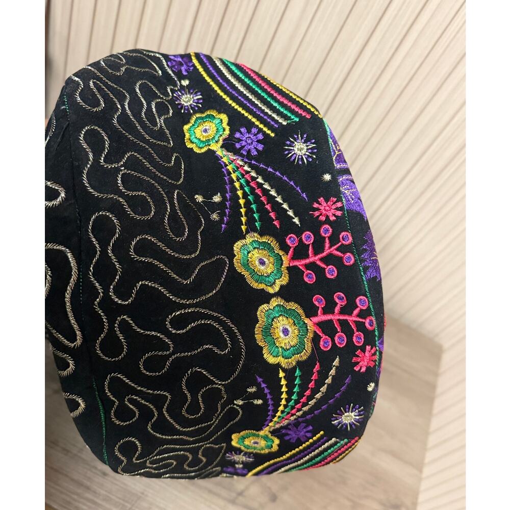 Embroidered Shoulder Tote Bag Black Floral - Picture 6 of 12